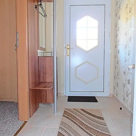 Wachsmuth, Rene - #21741 شقة زنغست
